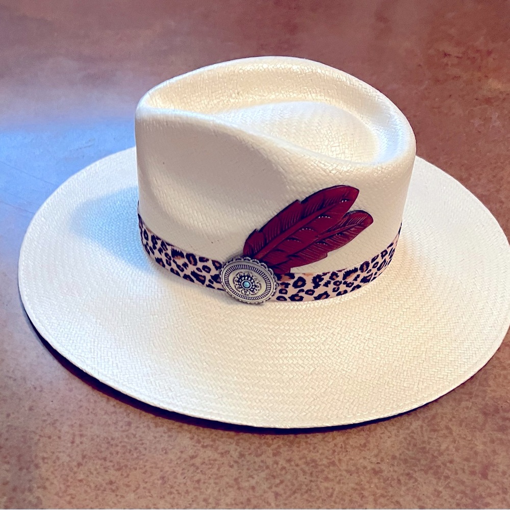 Charlie 1 Horse Leopard straw Size OS  (woman's)